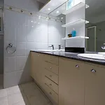 St Elena Boutique Szálloda Lárnaka