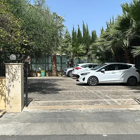 St Elena Boutique Готель