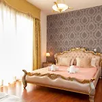 St Elena Boutique