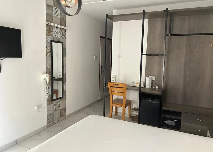 Hotell St Elena Boutique Larnaca