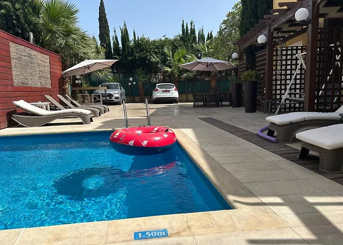 Hotell St Elena Boutique 3*